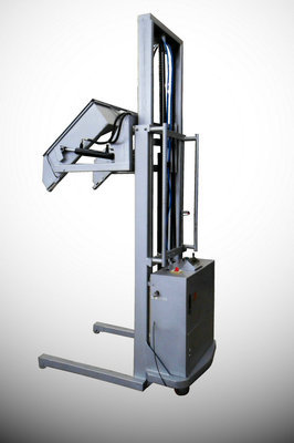 南陽(yáng)物料提升機(jī)生產(chǎn)廠家,提升機(jī)價(jià)格低_機(jī)械類(lèi)欄目